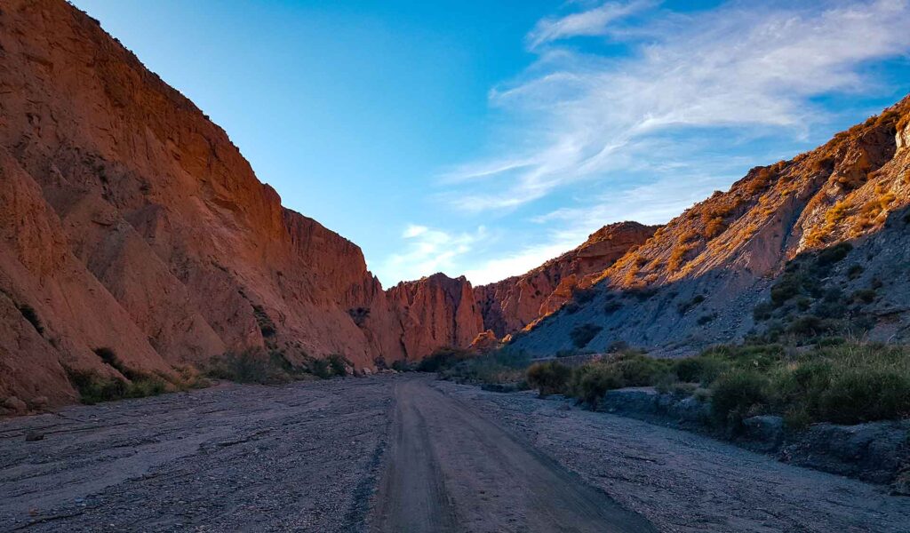 Canyon dans le désert de Tabernas en Espagne - Horizon Découvertes